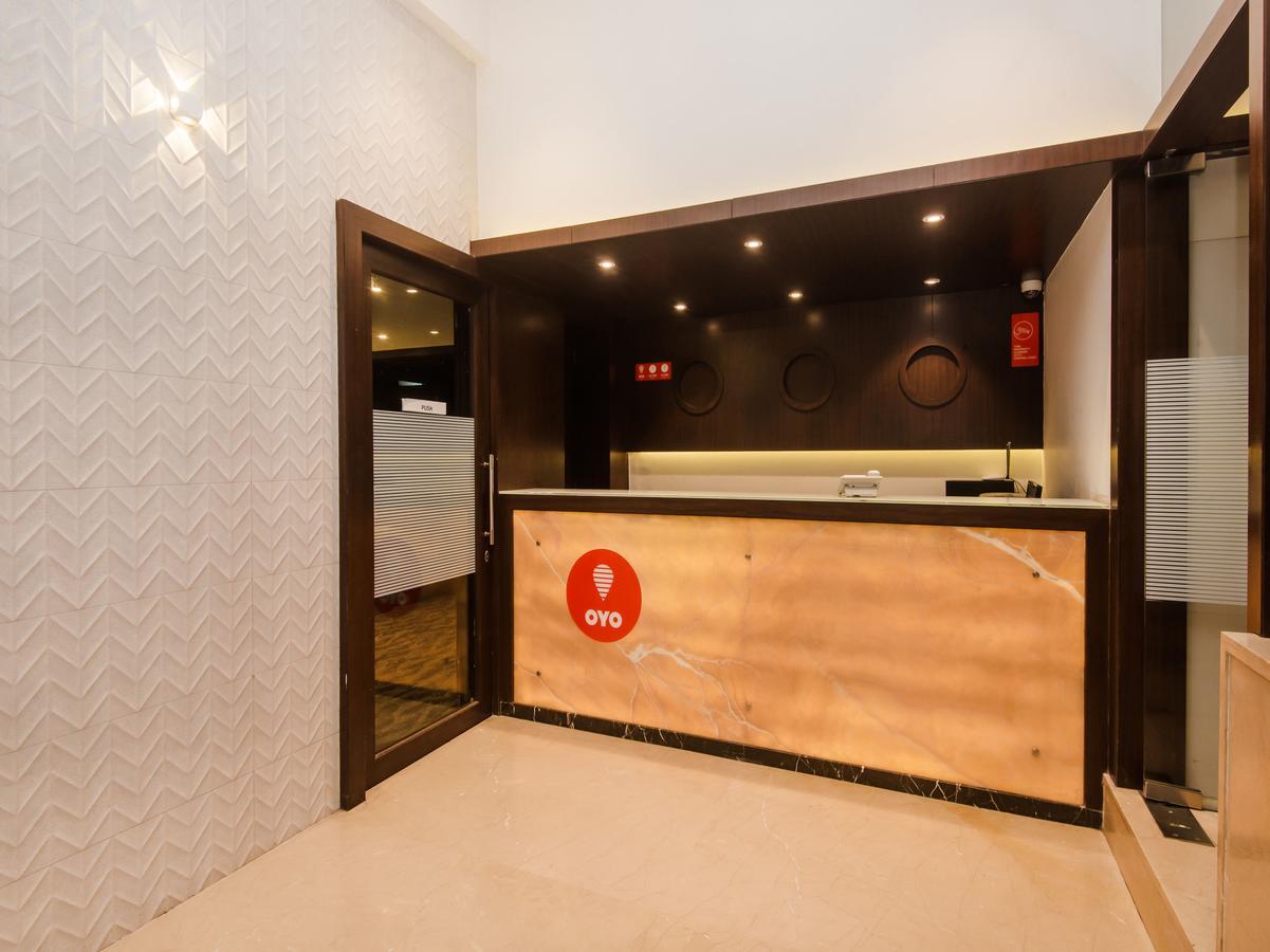 Oyo 13089 Hotel Gold Crest Navi Mumbai Bagian luar foto