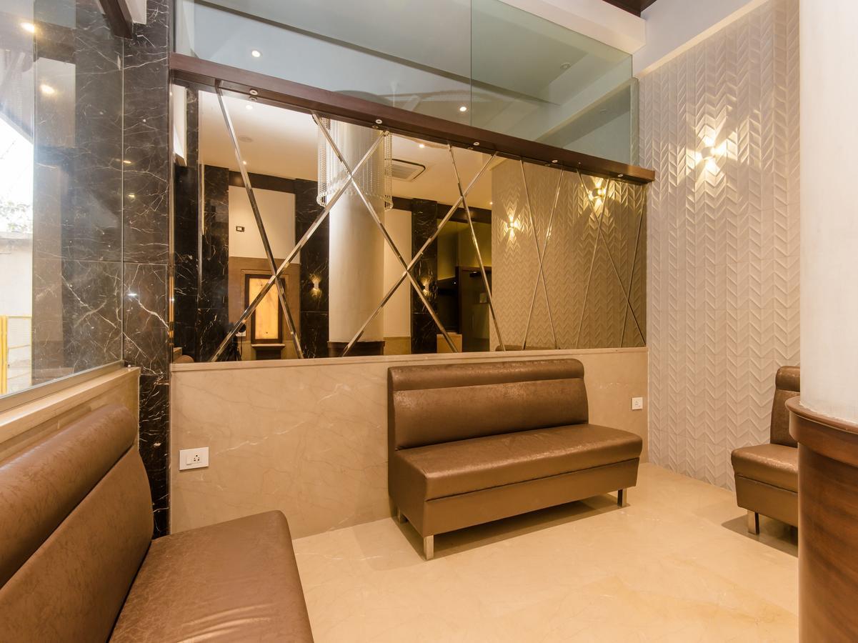 Oyo 13089 Hotel Gold Crest Navi Mumbai Bagian luar foto